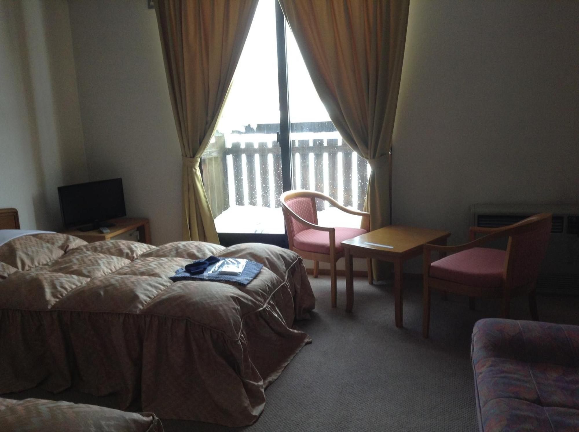 Hakuba Alpine Hotel Екстериор снимка